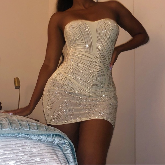 Lights Camera Action Dress - Picture 3 of 5